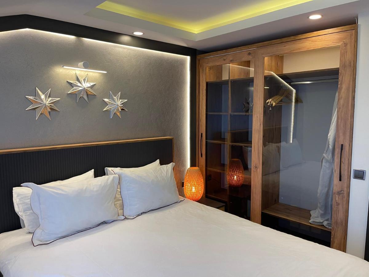 Only One Suites & Residences Анталия Екстериор снимка