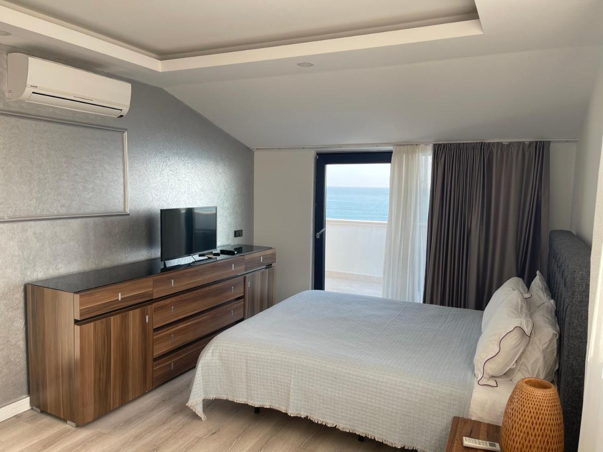 Only One Suites & Residences Анталия Екстериор снимка