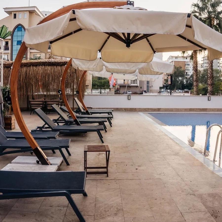 Only One Suites & Residences Анталия Екстериор снимка