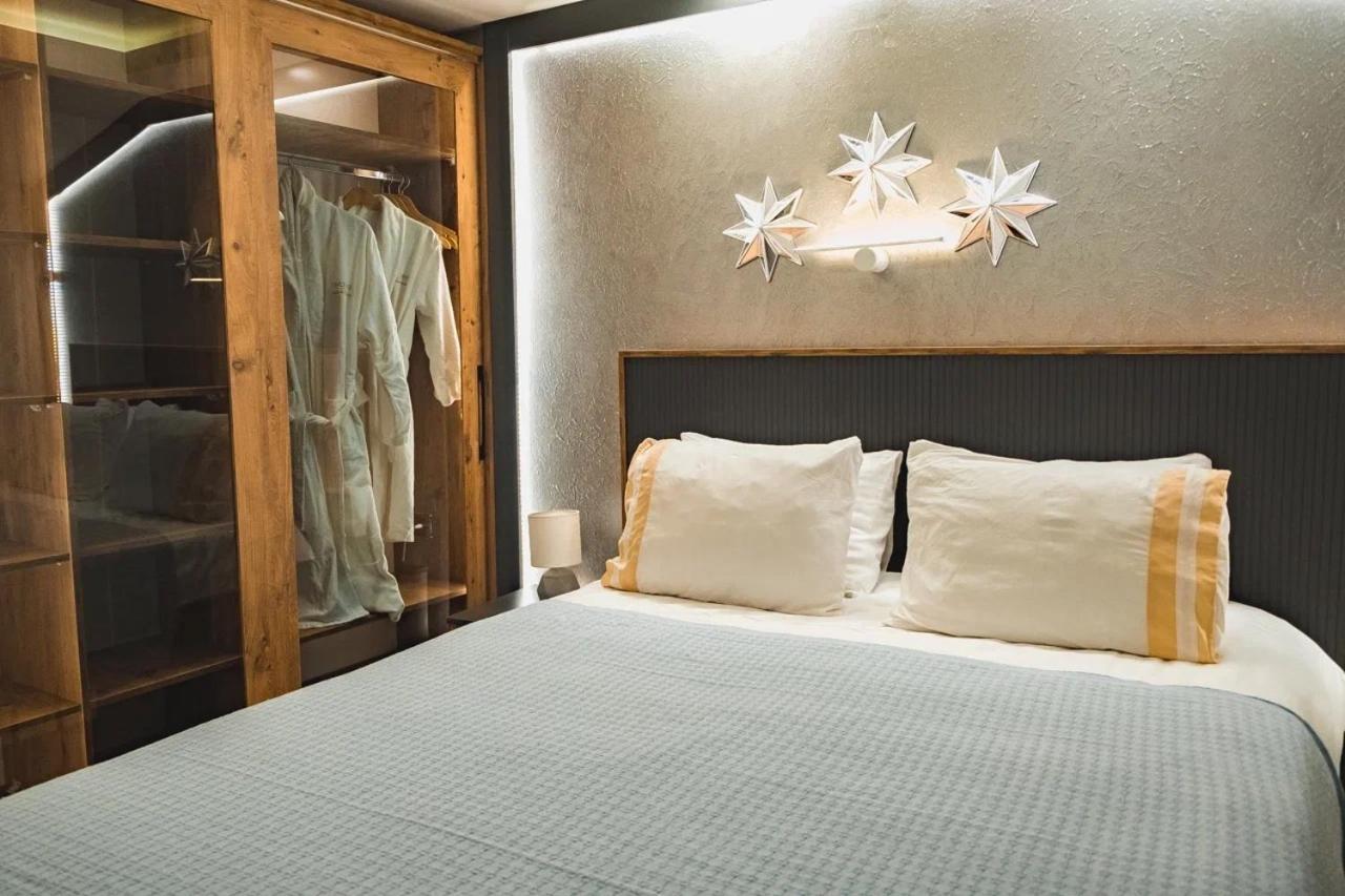 Only One Suites & Residences Анталия Екстериор снимка