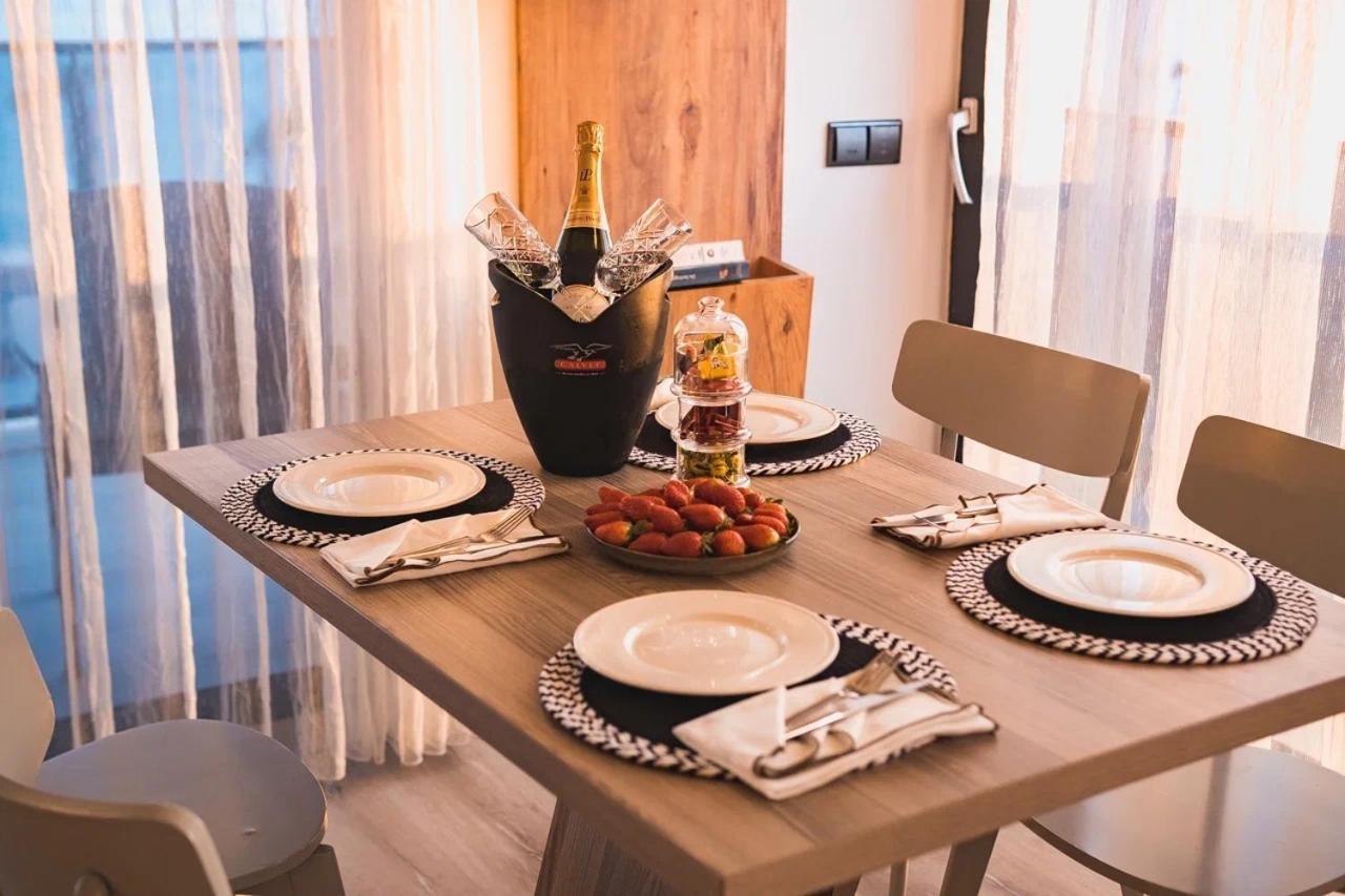 Only One Suites & Residences Анталия Екстериор снимка