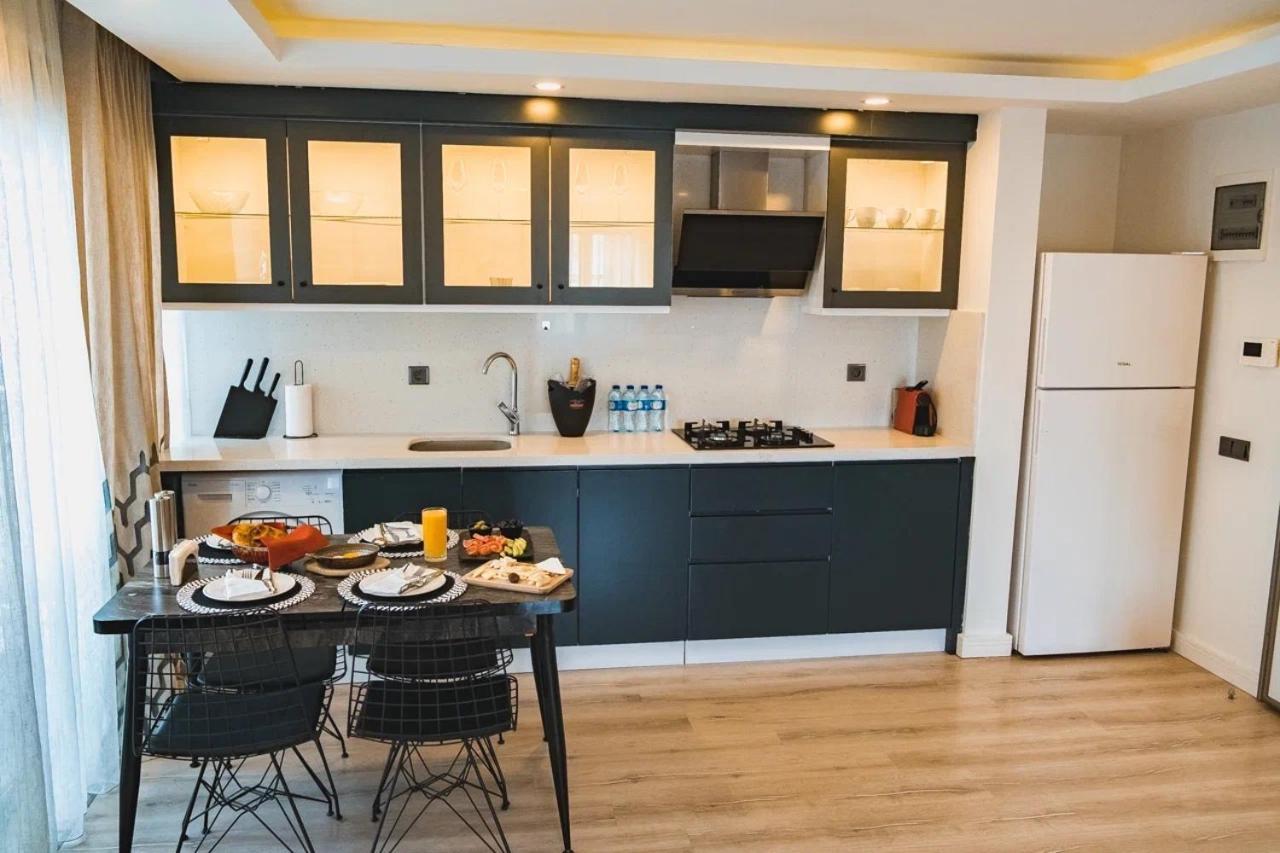 Only One Suites & Residences Анталия Екстериор снимка