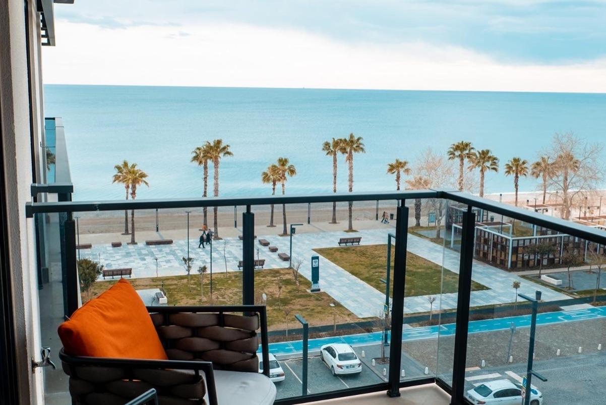 Only One Suites & Residences Анталия Екстериор снимка